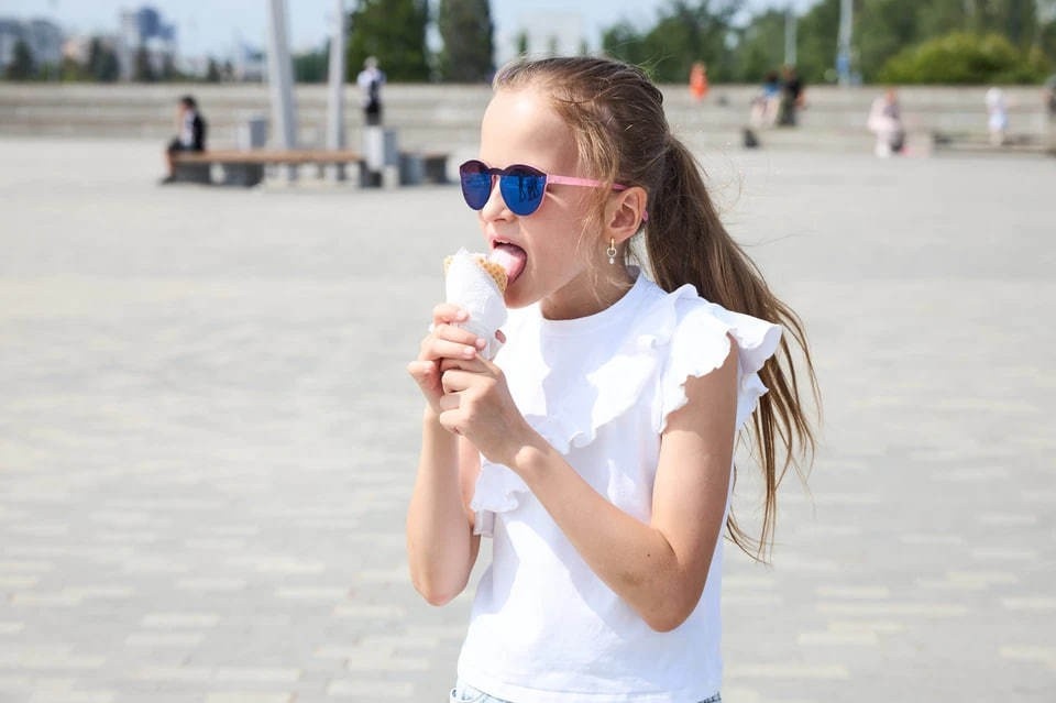 Когда детям можно лакомиться мороженым: рекомендации гастроэнтеролога
