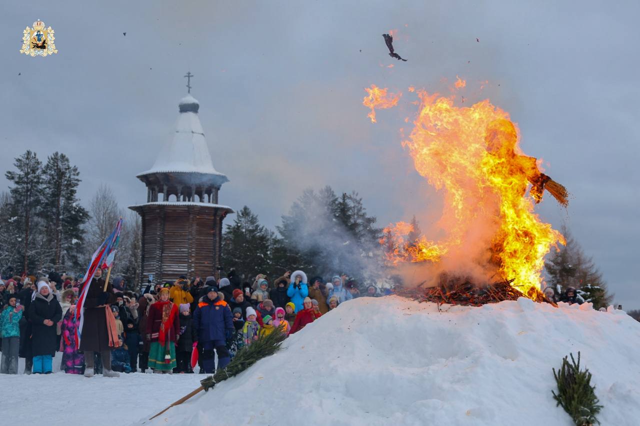В Малых Корелах шумно, грандиозно и весело проводили Масленицу В Малых Корелах шумно, грандиозно и весело проводили Масленицу