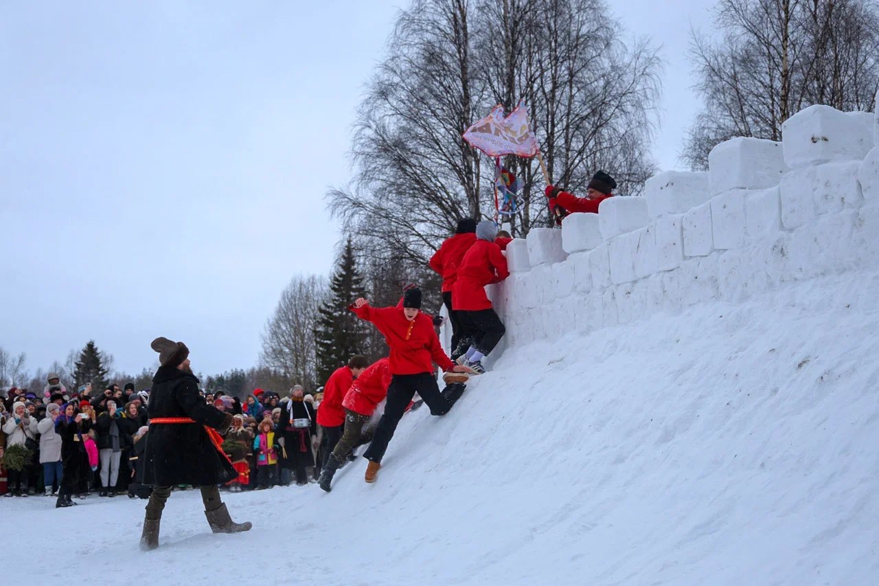 В «Малых Корелах» проводили Масленицу В «Малых Корелах» проводили Масленицу