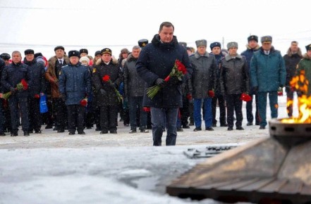 � ������������ ������� ������ ���������� ��������� � ������� ����