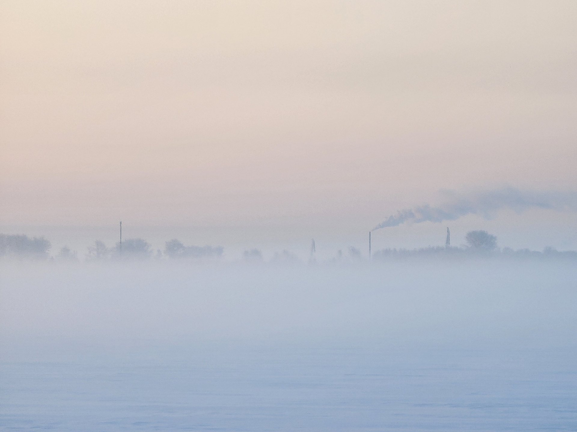 Зимние безмолвие. Атмосферные кадры сделал Николай Андреев Зимние безмолвие. Атмосферные кадры сделал Николай Андреев