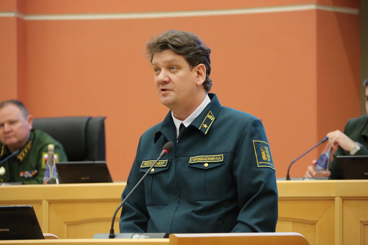 В г. Сыктывкар Республики Коми под председательством руководителя Рослесхоза Ивана Советникова состоялось итоговое совещание, посвященное эффективности исполнения переданных полномочий в области лесных отношений в СЗФО В г. Сыктывкар Республики Коми под председательством руководителя Рослесхоза Ивана Советникова состоялось итоговое совещание, посвященное эффективности исполнения переданных полномочий в области лесных отношений в СЗФО