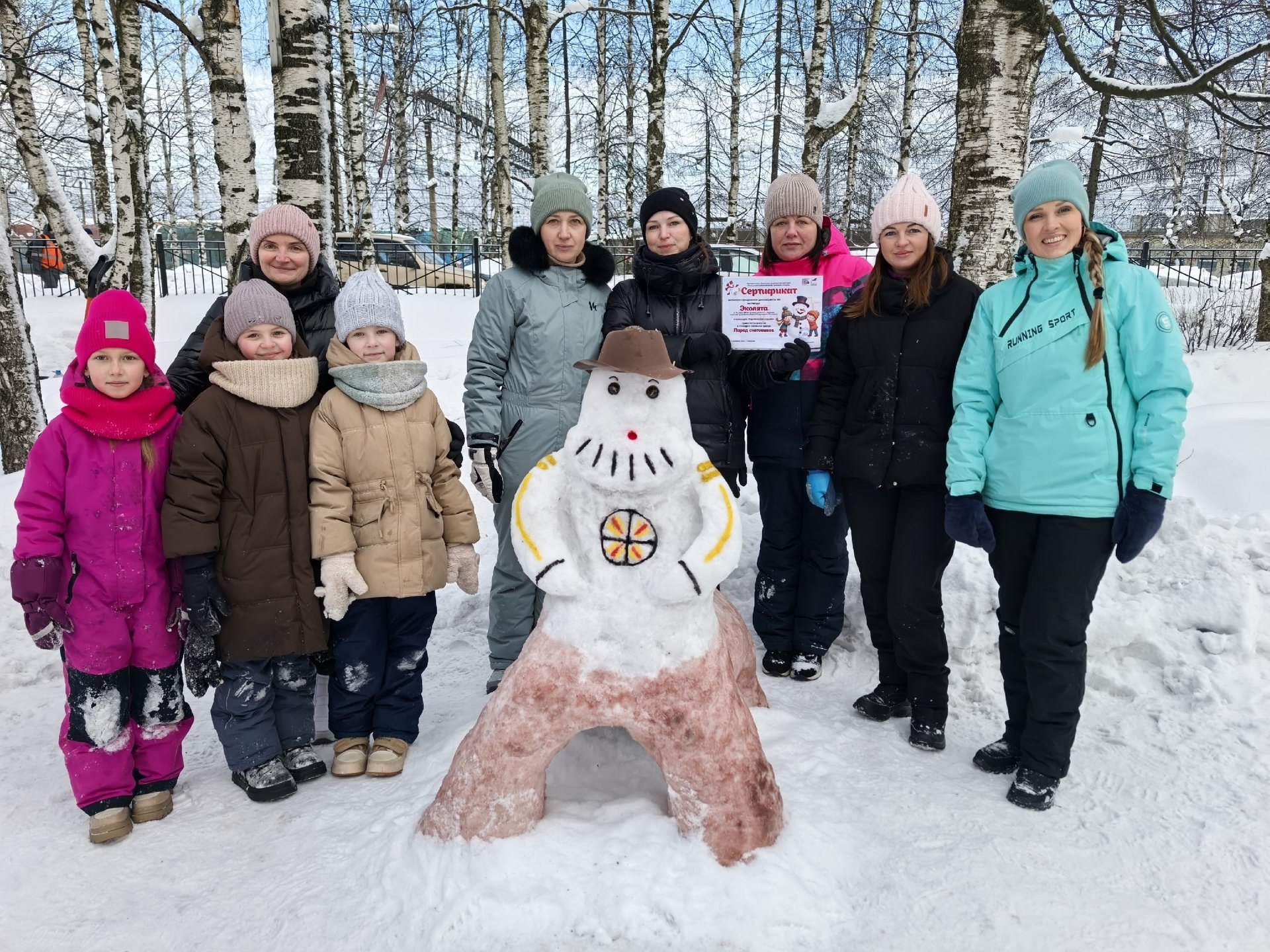 В Няндоме прошёл «Парад снеговиков» В Няндоме прошёл «Парад снеговиков»