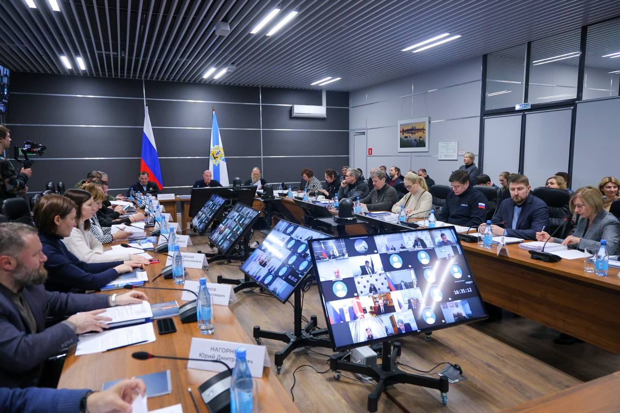 Дмитрий Чернышенко провел заседание оргкомитета по подготовке к празднованию 600-летия основания первого монашеского поселения на Соловецком архипелаге Дмитрий Чернышенко провел заседание оргкомитета по подготовке к празднованию 600-летия основания первого монашеского поселения на Соловецком архипелаге