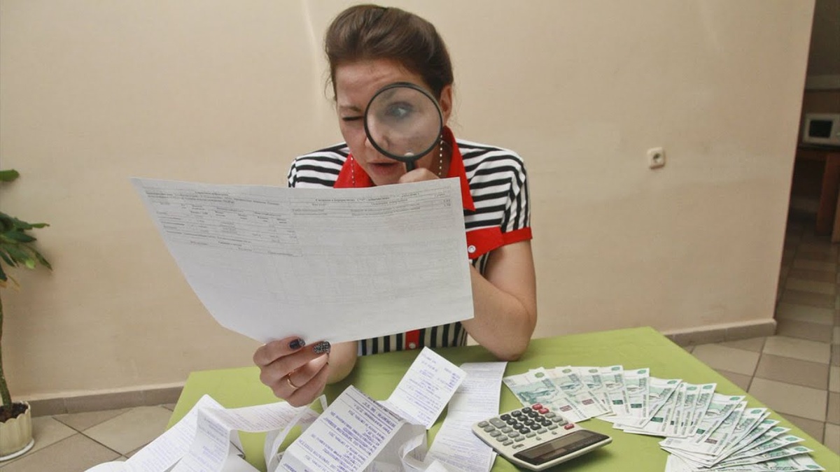 Экономический спад: что ждёт россиян с трёхкратным ростом тарифов ЖКХ?