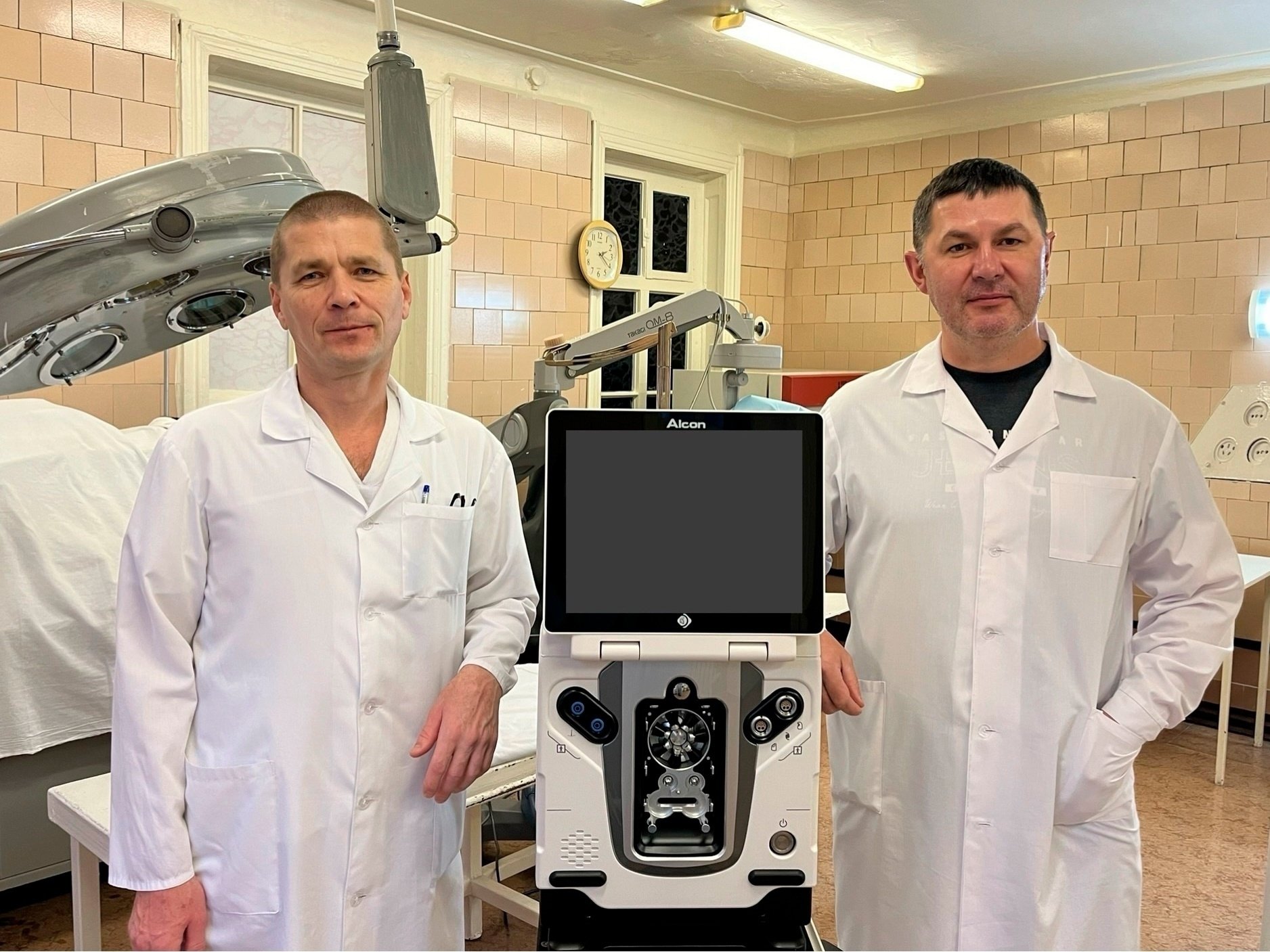 Офтальмологи Вельской ЦРБ провели порядка 600 операций за 2025 год