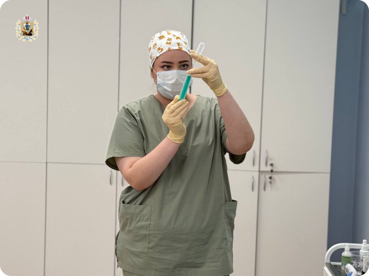 Студенты Архангельского медколледжа удостоены губернаторской стипендии