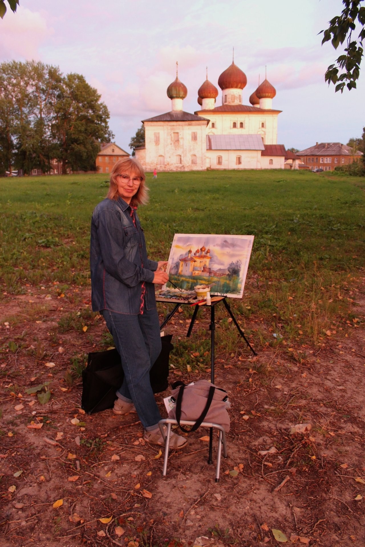Несколько музеев Архангельской области получили в дар работы современной художницы Нелли Фроловой Несколько музеев Архангельской области получили в дар работы современной художницы Нелли Фроловой