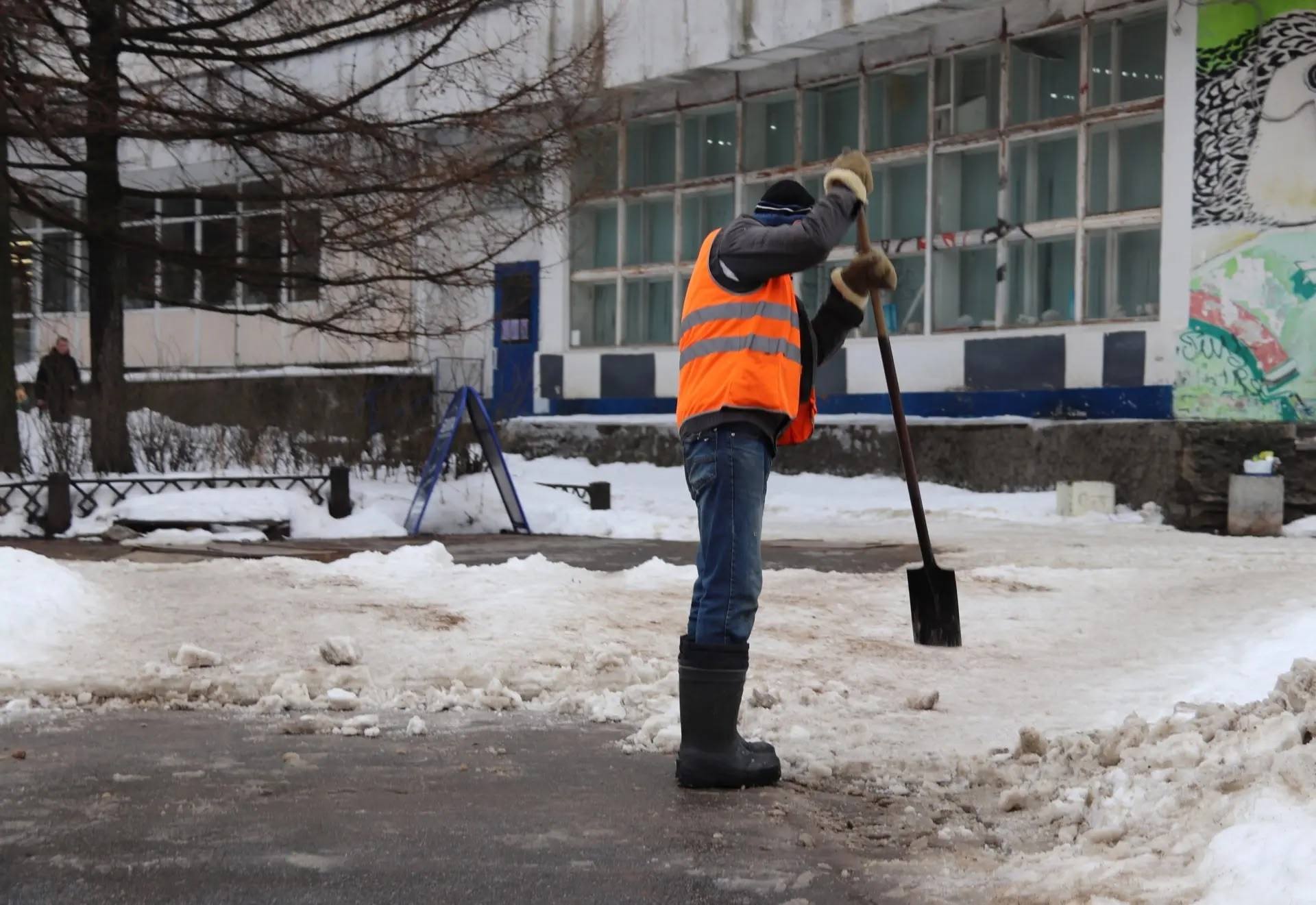 Игорь Арсентьев: Число жалоб на состояние тротуарной сети в Северодвинске, конечно, запредельное, но для такого теплого марта - объяснимое Игорь Арсентьев: Число жалоб на состояние тротуарной сети в Северодвинске, конечно, запредельное, но для такого теплого марта - объяснимое
