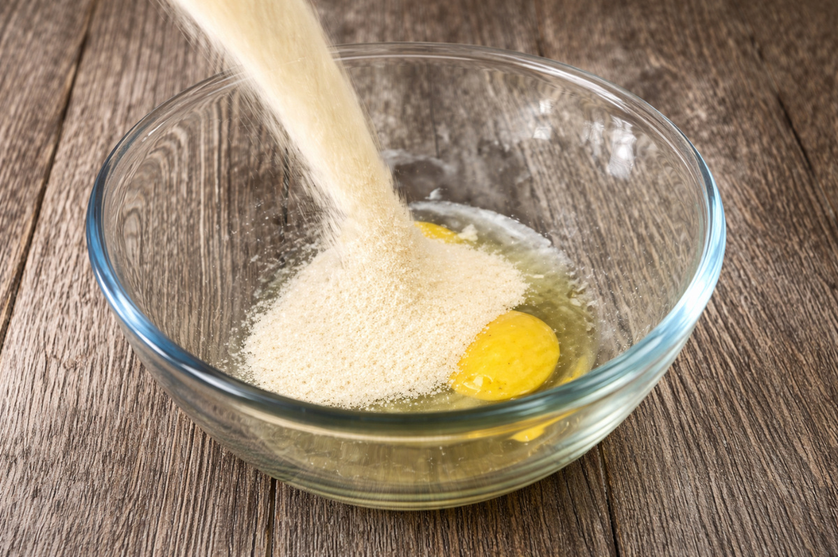 Нежные лепешки к чаю из манки и яиц: простота на вашей кухне