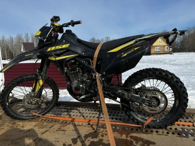 Весна — время мотоциклов. Но не для детей без прав