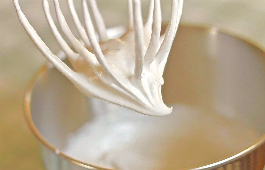 Меренга или безе: в чем разница и как это связано с кондитерами?