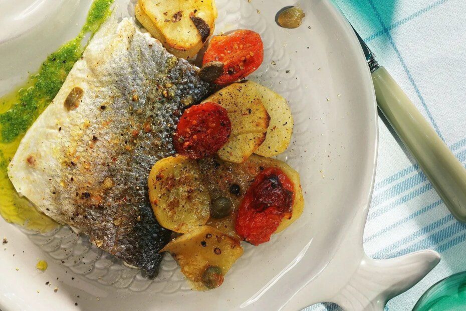 Восхитительное сочетание: сибас с картофелем и каперсами