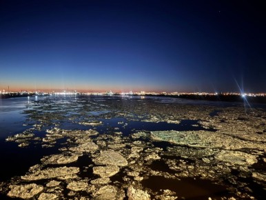 районе Краснофлотского лёд начал движение