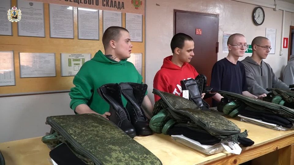 Сегодня отмечается День сотрудников военных комиссариатов России