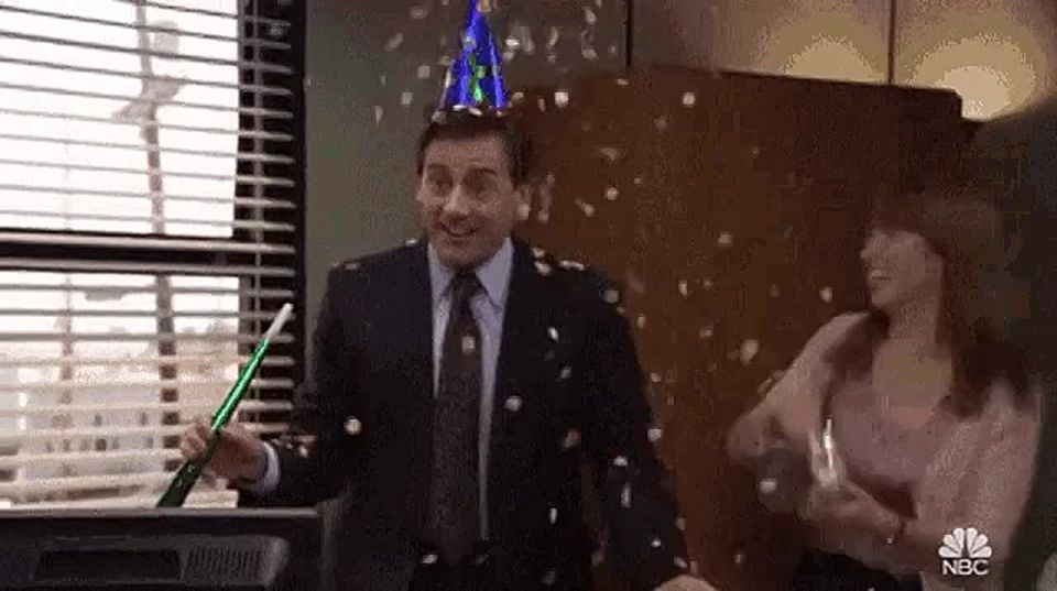 День рождения на работе: подарки, деньги или… ничего?