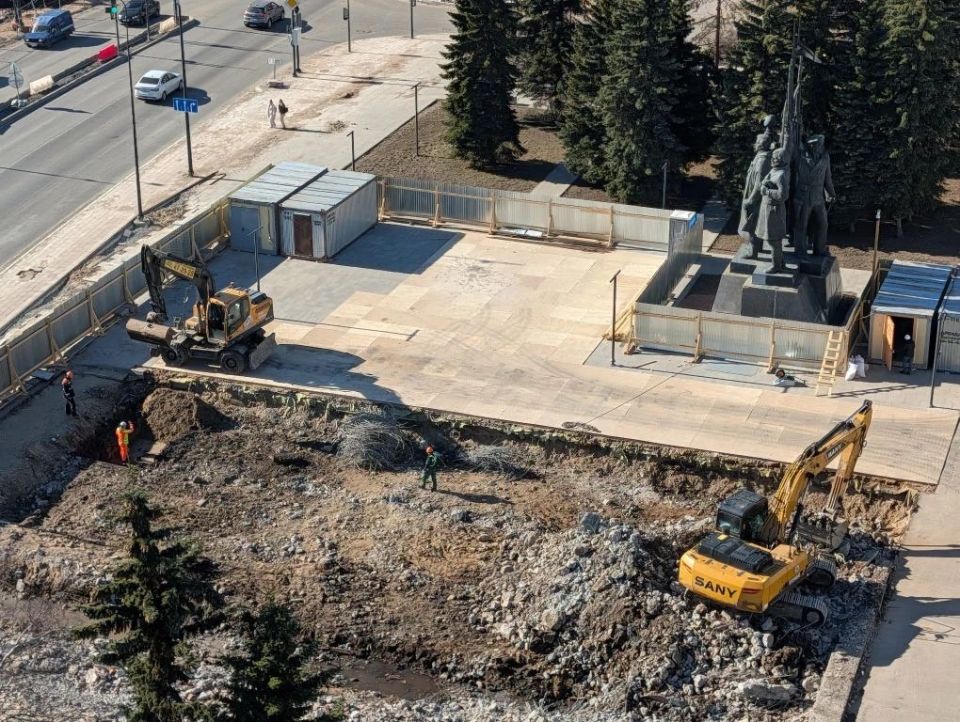 ������� ��������� �������� ���� ������� ������ � ������ ������