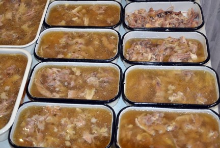 Холодец: искусство приготовления и удивительные рецепты для любого праздника