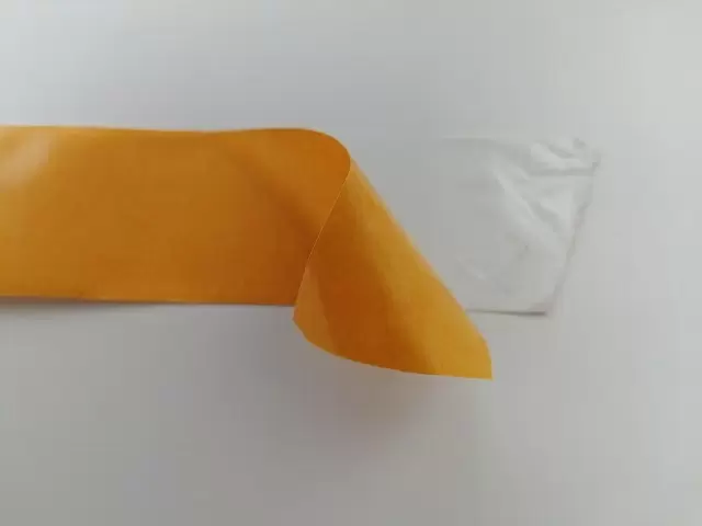 Эффективные методы удаления остатков скотча с пластиковых поверхностей