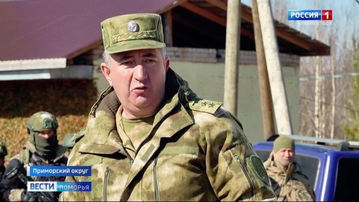 Впервые на учениях росгвардейцев Северо-Западного округа представили гусеничный робототехнический комплекс «Помор»