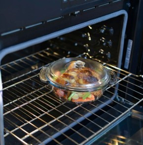 Правда о стеклянной посуде в духовке: мифы и реальность