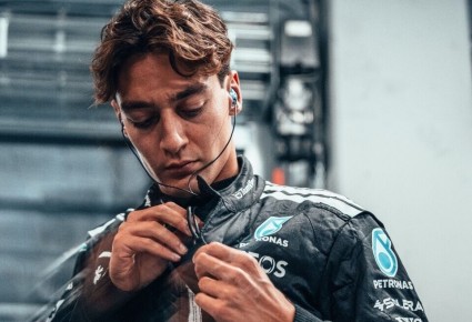 ������ ������� ������� Aston Martin ��� ������� ������������ ������