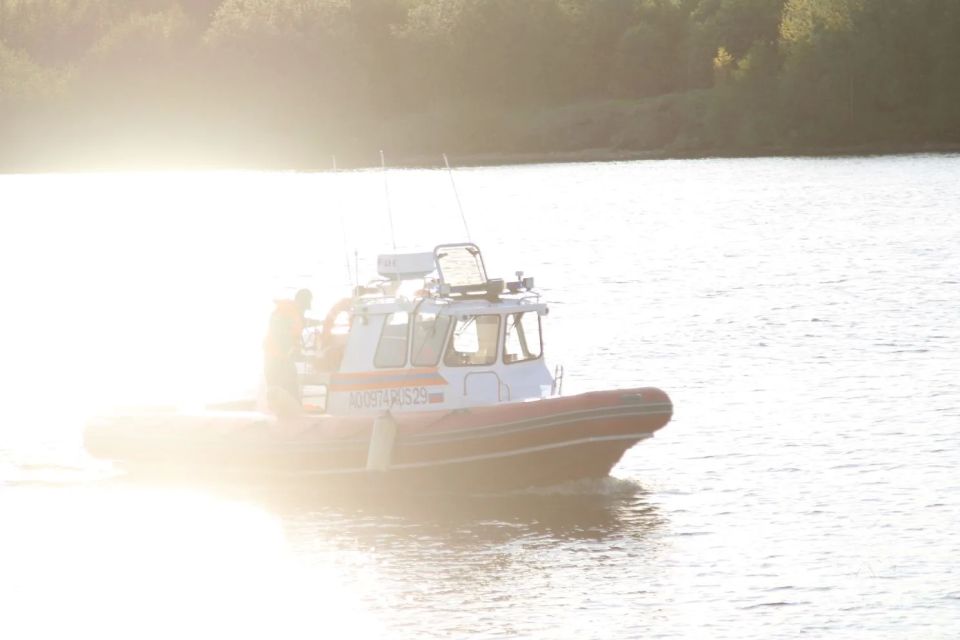 Северный спасатель на воде Северный спасатель на воде
