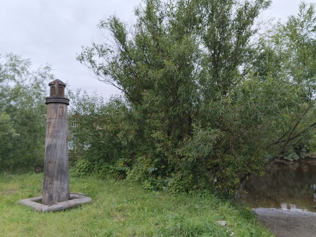 Деревянные скульптуры из Никольского сквера переехали, но остались в Соломбальском округе Деревянные скульптуры из Никольского сквера переехали, но остались в Соломбальском округе