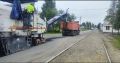 На улице Леваневского в Няндоме подрядчик приступил к фрезерованию дорожного полотна