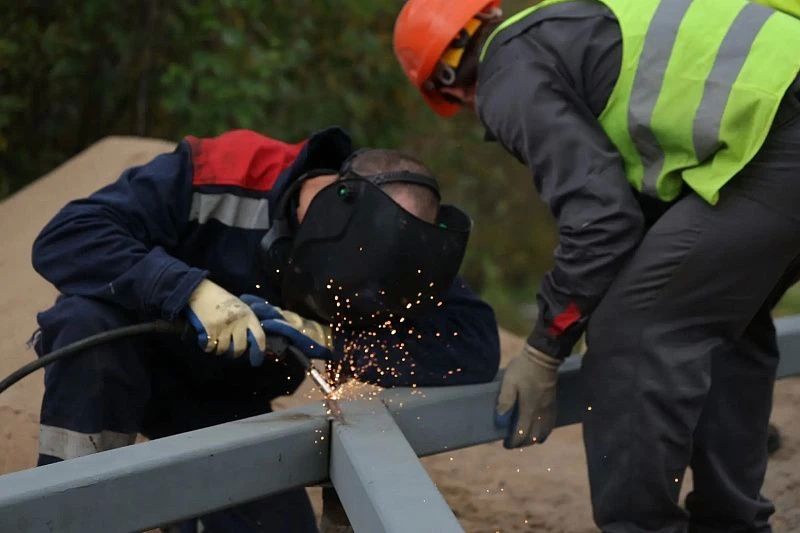 В Коряжме создают новое общественное пространство на городской набережной В Коряжме создают новое общественное пространство на городской набережной
