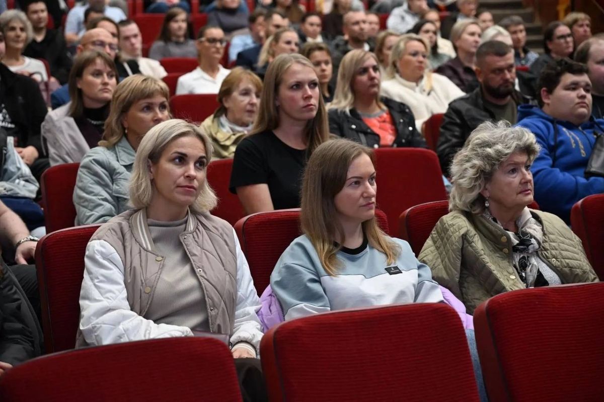 Игорь Арсентьев: Встретился с работниками градообразующего предприятия – корабелами, сотрудниками ОСК Севмаш Игорь Арсентьев: Встретился с работниками градообразующего предприятия – корабелами, сотрудниками ОСК Севмаш