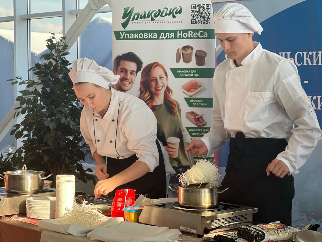 Прозрачная лапша как чистый холст для ваших кулинарных идей Прозрачная лапша как чистый холст для ваших кулинарных идей