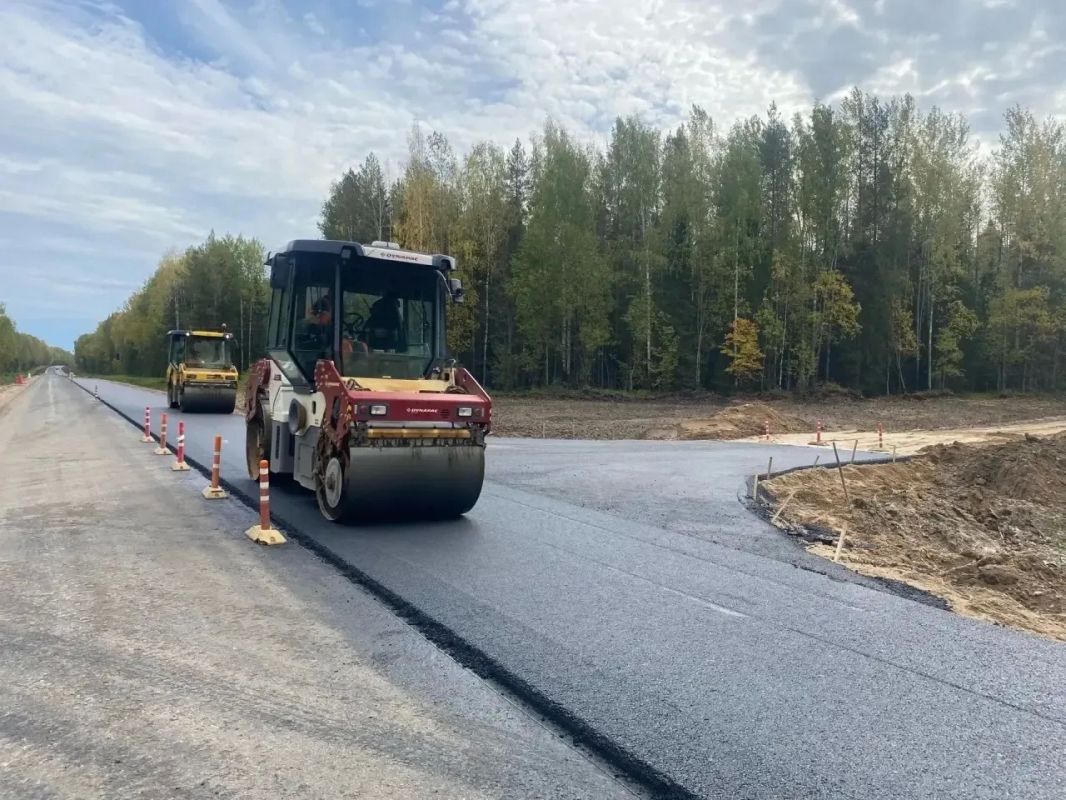 Александр Цыбульский: На автодороге Коноша – Вельск завершили укладку асфальта
