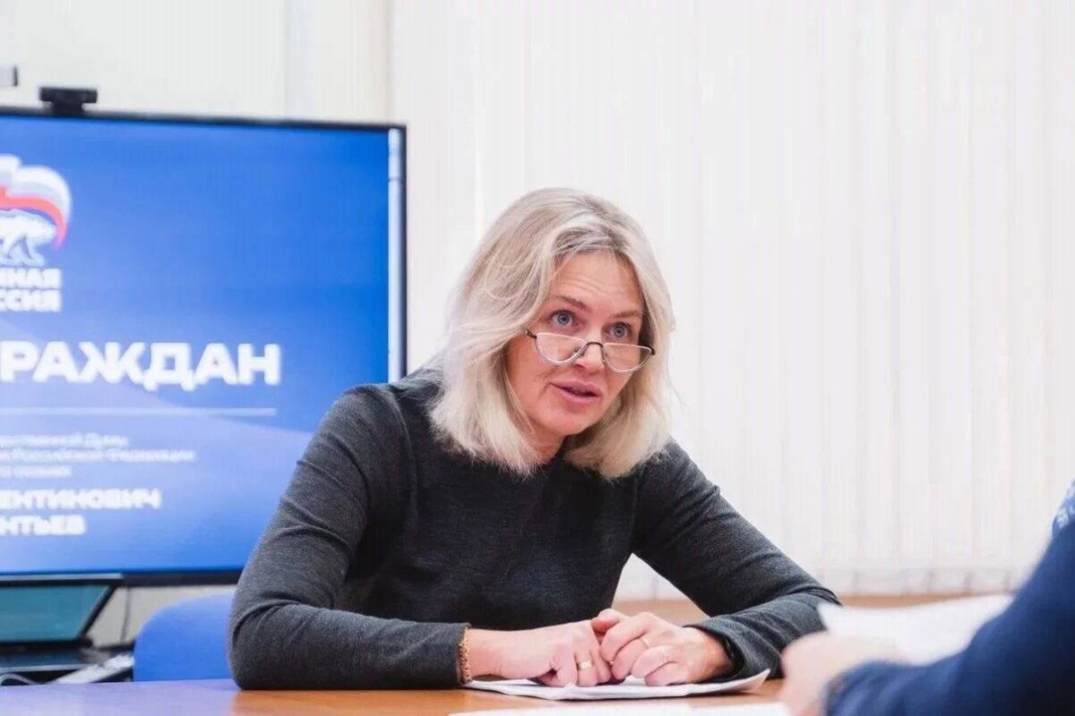 Игорь Арсентьев: Сегодня провёл личный приём граждан в региональной общественной приёмной партии «Единая Россия» Игорь Арсентьев: Сегодня провёл личный приём граждан в региональной общественной приёмной партии «Единая Россия»