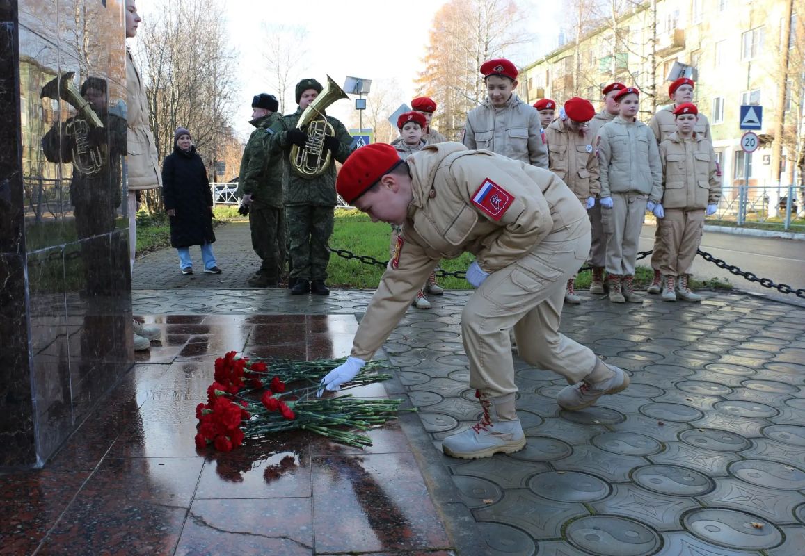 Сегодня — день памяти жертв катастрофы на Байконуре 1960 года Сегодня — день памяти жертв катастрофы на Байконуре 1960 года