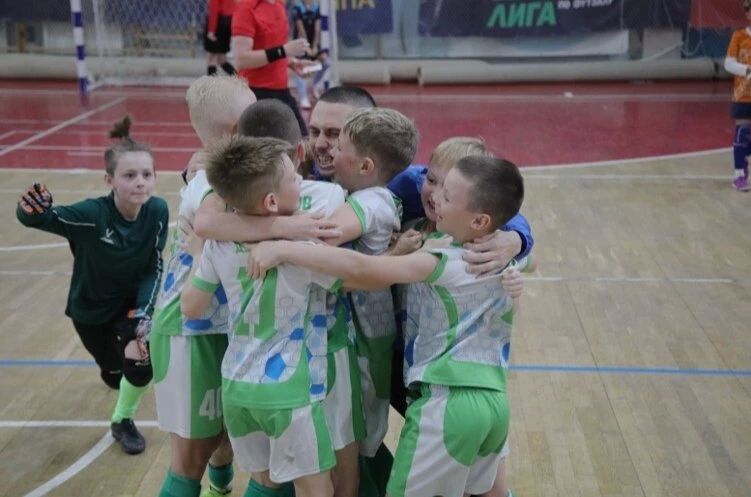 Юные футболисты разыграли Кубок главы Архангельска Юные футболисты разыграли Кубок главы Архангельска