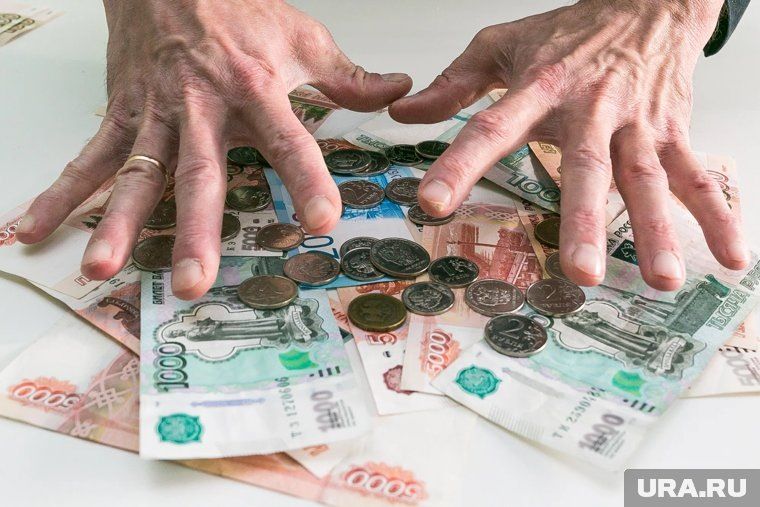 Когда ждать пенсии и социальных пособий в октябре 2025 года