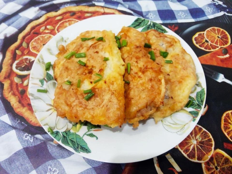 Сочные свиные отбивные в сырно-яичном кляре