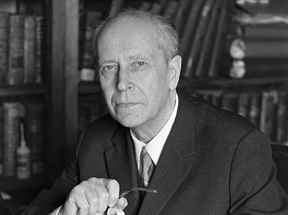 Уроки человечности: мудрость Дмитрия Лихачёва о внутреннем мире