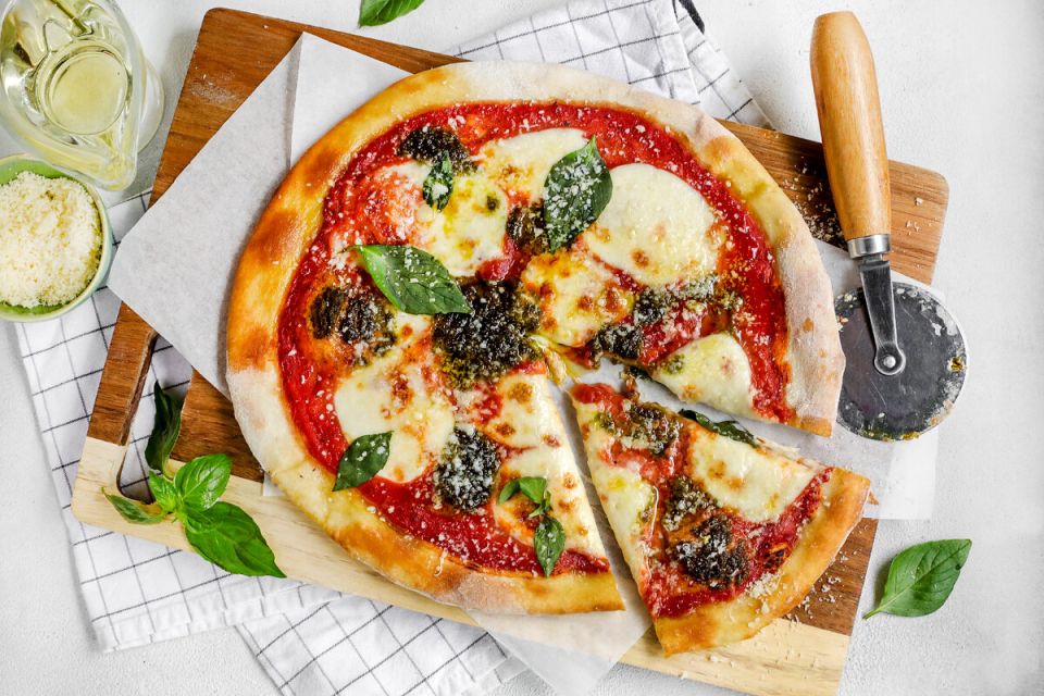 Идеальная пицца «Маргарита»: как приготовить шедевр за 30 минут