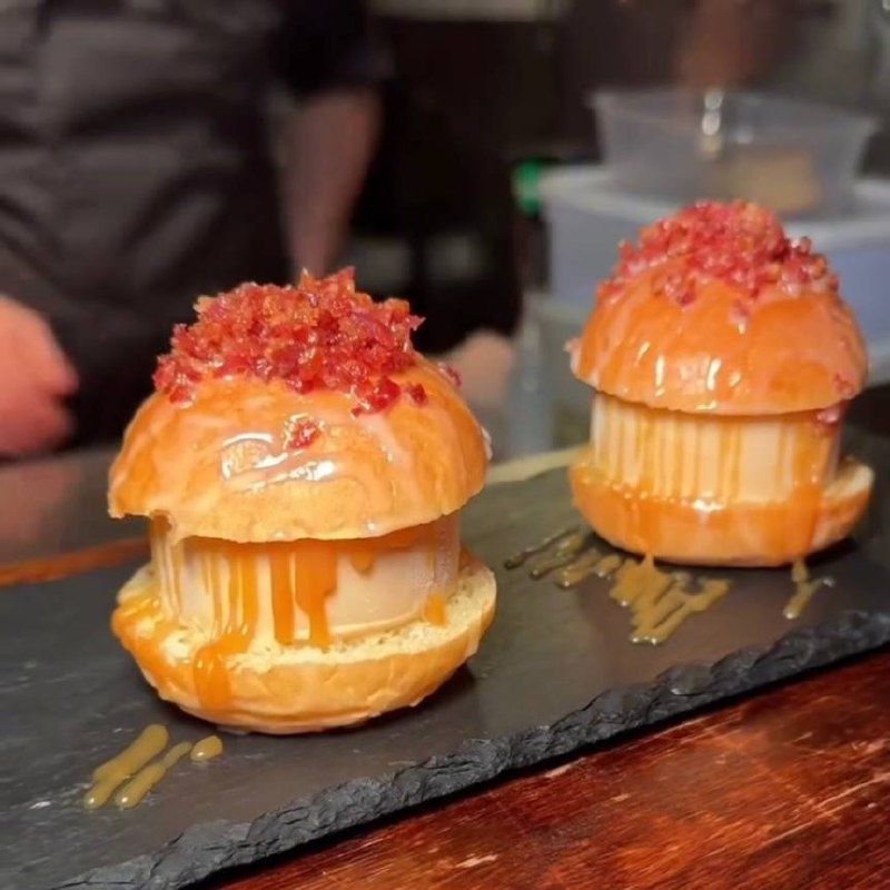 Фастфуд в стиле омакасе: уникальный бургер-опыт в Лондоне