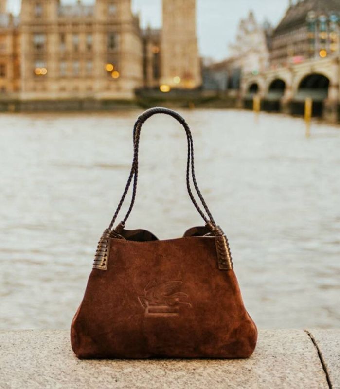 Почему сумка Libra ETRO стала фаворитом фэшн-блогеров